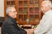 Mohan Bhagwat pays courtesy call to President Pranab Mukherjee